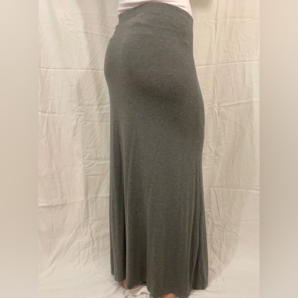Grey Maxi Skirt - Picture 2 of 4